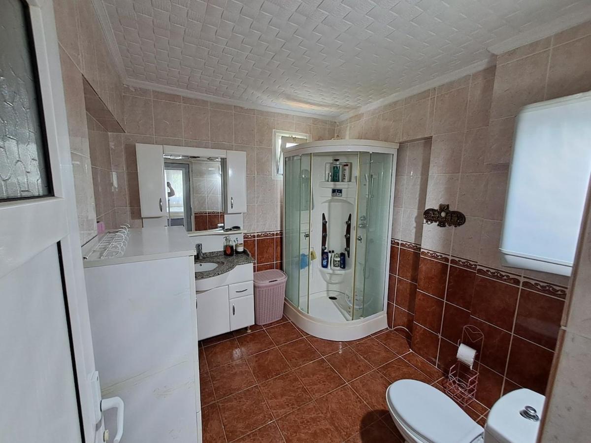Deniz Yildizi Sitesi Havuzlu