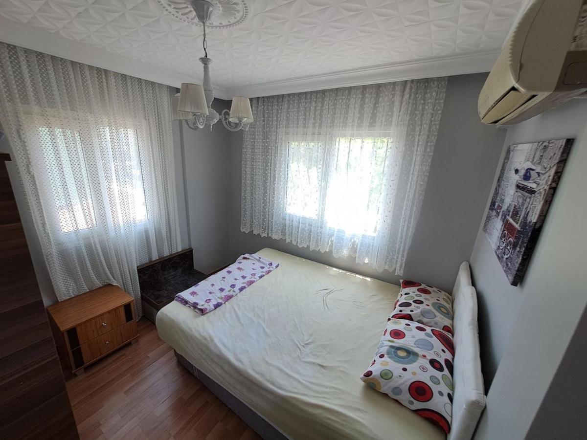 Villa Deniz Yildizi Sitesi Havuzlu